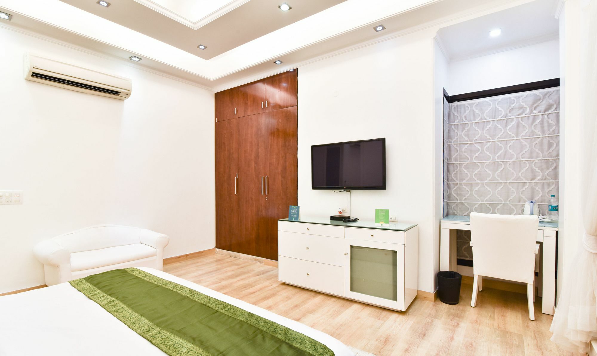 Hotel Treebo Trend The G8 Sector 39 Noida Zewnętrze zdjęcie